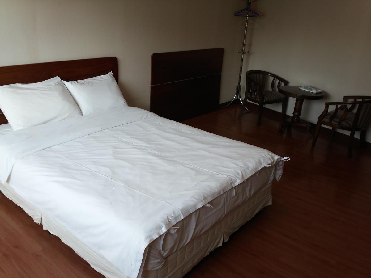 Geoje Jangseungpo Lighthouse Hotel Sodong Номер фото