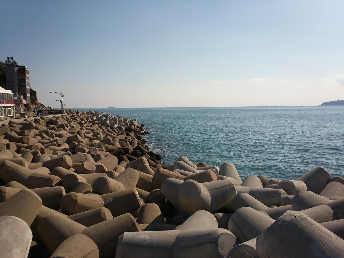 Geoje Jangseungpo Lighthouse Hotel Sodong Экстерьер фото