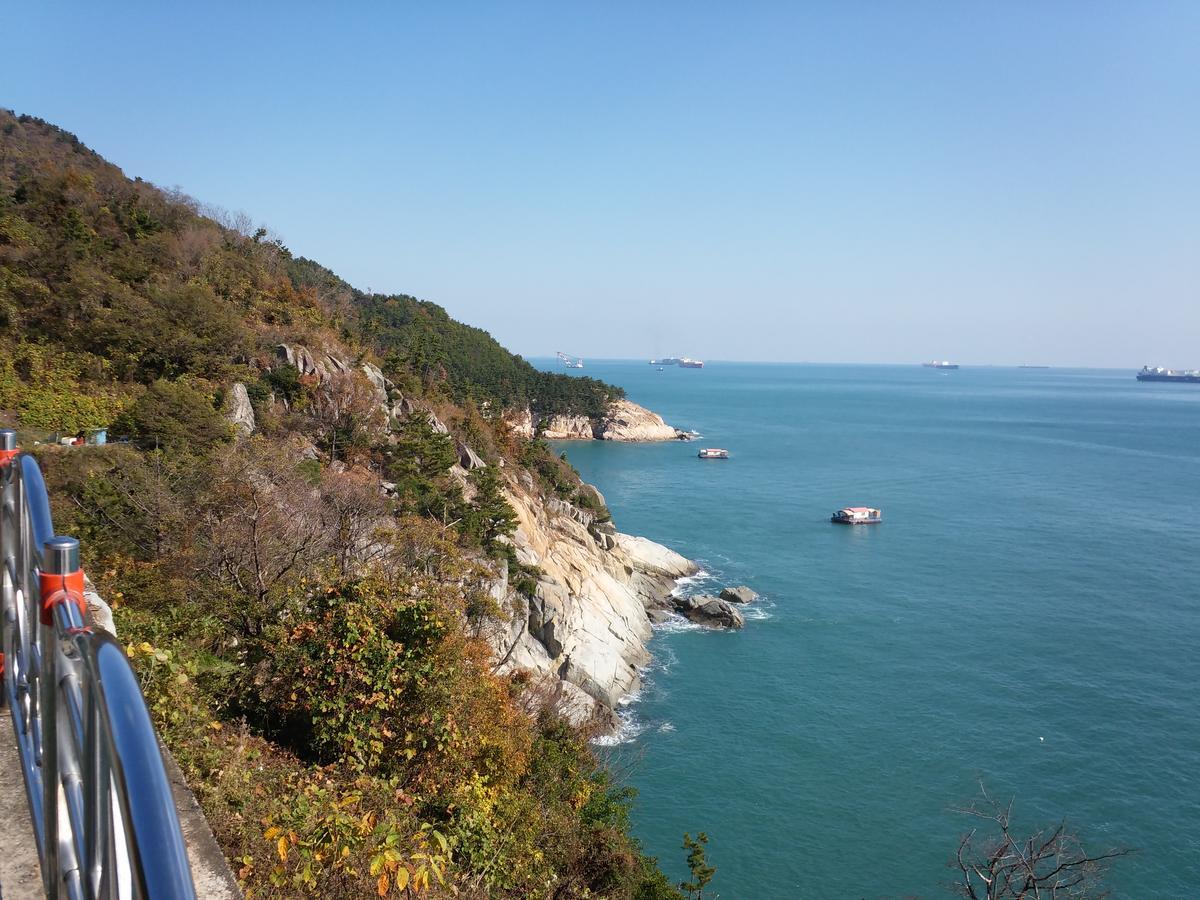 Geoje Jangseungpo Lighthouse Hotel Sodong Экстерьер фото