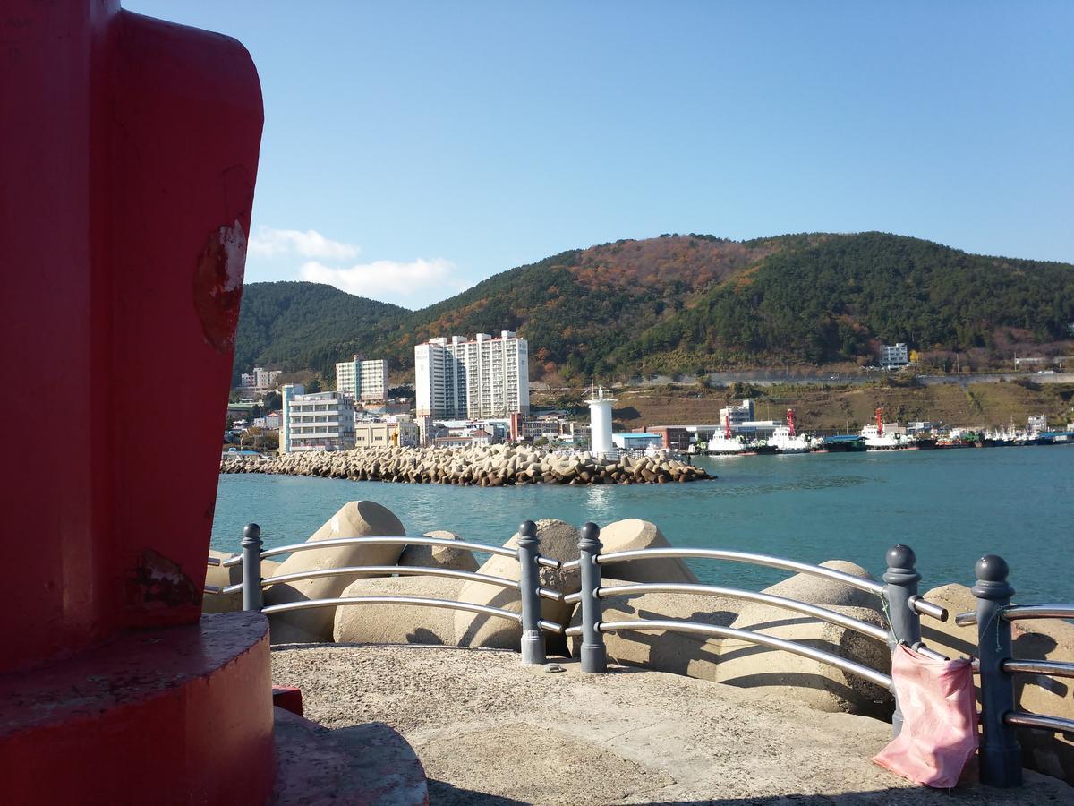Geoje Jangseungpo Lighthouse Hotel Sodong Экстерьер фото